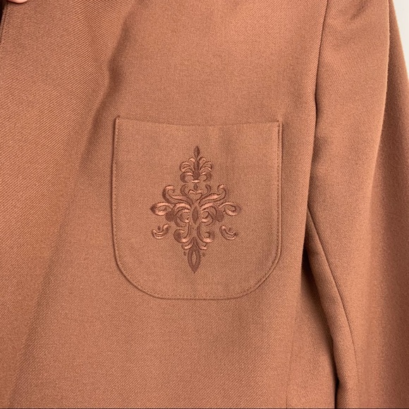 Vintage Lucia Tan One Button Embroidered Blazer - Picture 2 of 11
